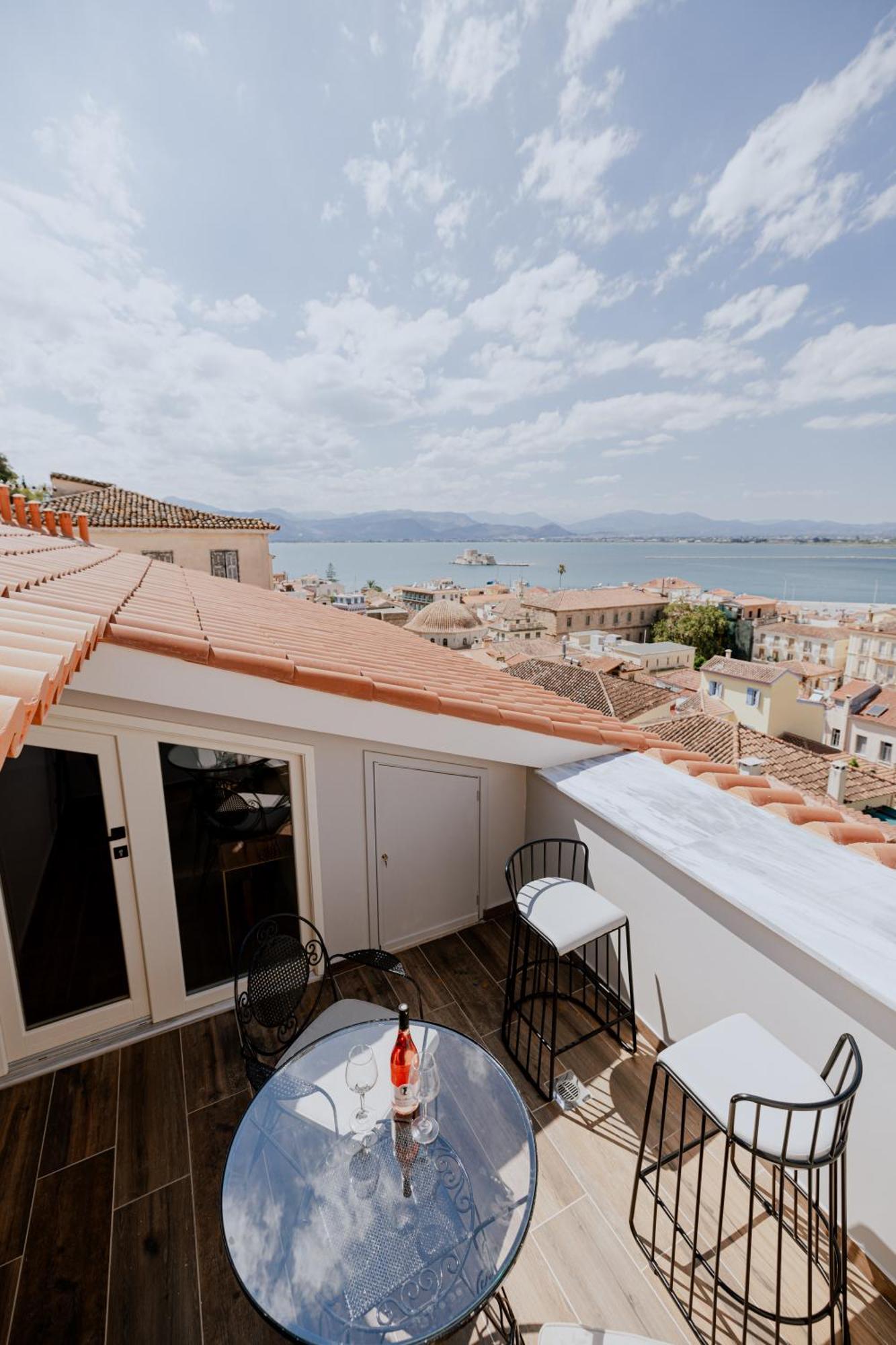 Nafplion Comfy Suites Luaran gambar